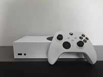 Konsola Xbox series S GRATIS SŁUCHAWKI