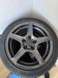 Vendo jantes 16 5/100 com pneus Michelin