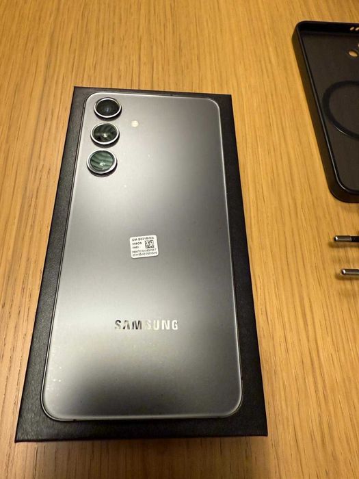 Samsung Galaxy S24 5G S921B/DS 8/256GB DUAL SIM BLACK