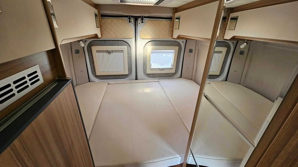 Wynajem Kampera Kampervan Weinsberg  Spanie 2 os. 4 Miejsca do jazdy