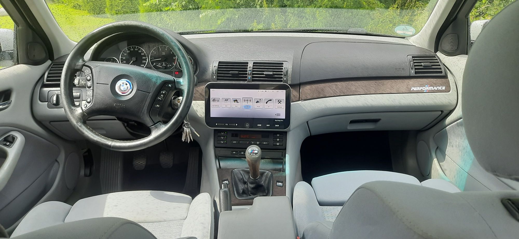 BMW seri 3 e46 325i 192KM