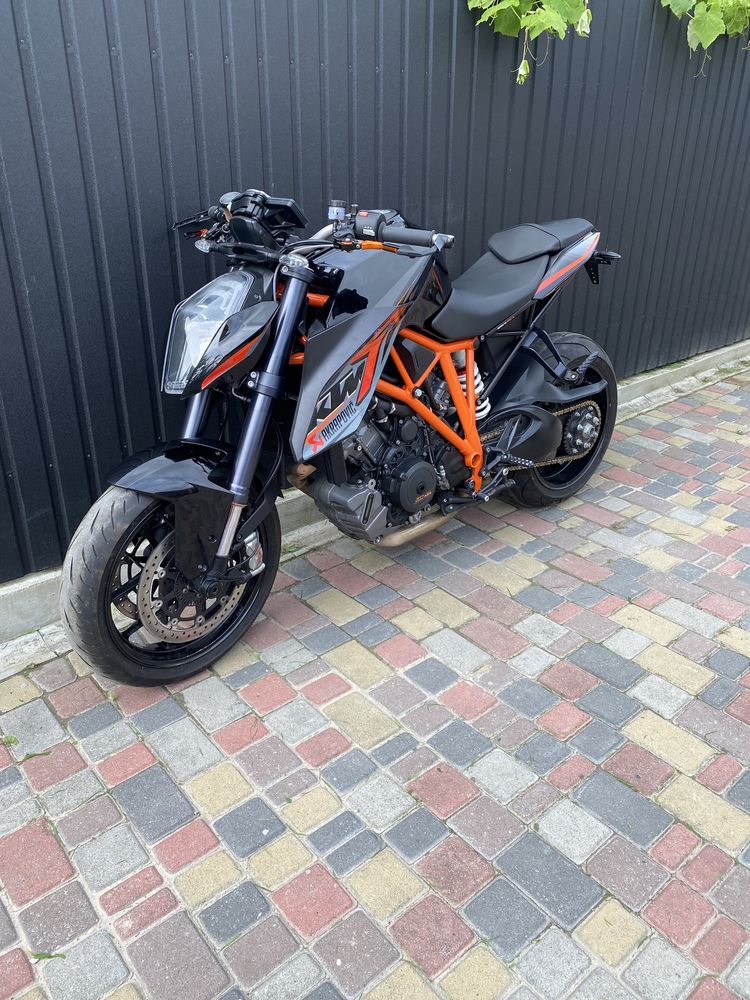 Продам KTM  DUKE 1290