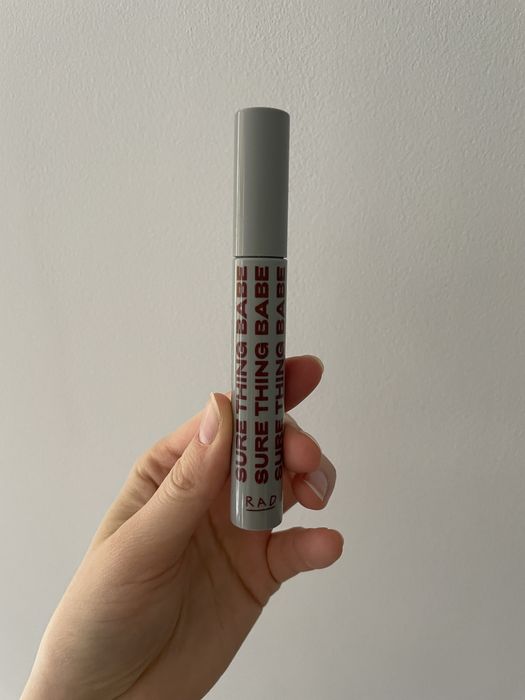 Tusz do rzęs kolor bordowy, eveline serum gratis