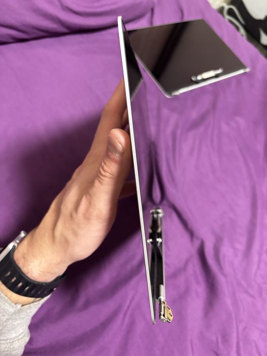 Дисплей на Macbook A2337 (MGN93)