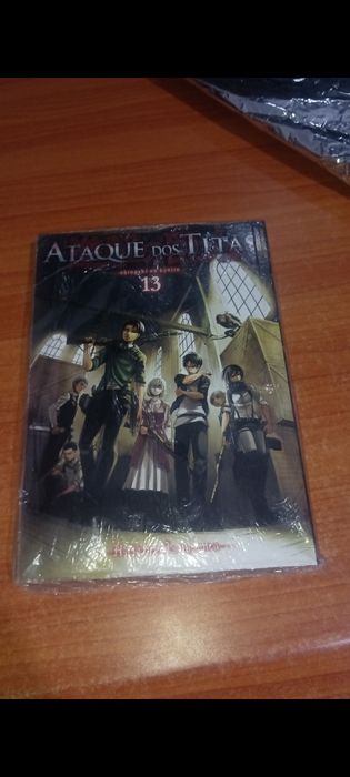 Mangá “Ataque dos Titãs” Vol. 13 – Novo e Selado (Edição Portuguesa)