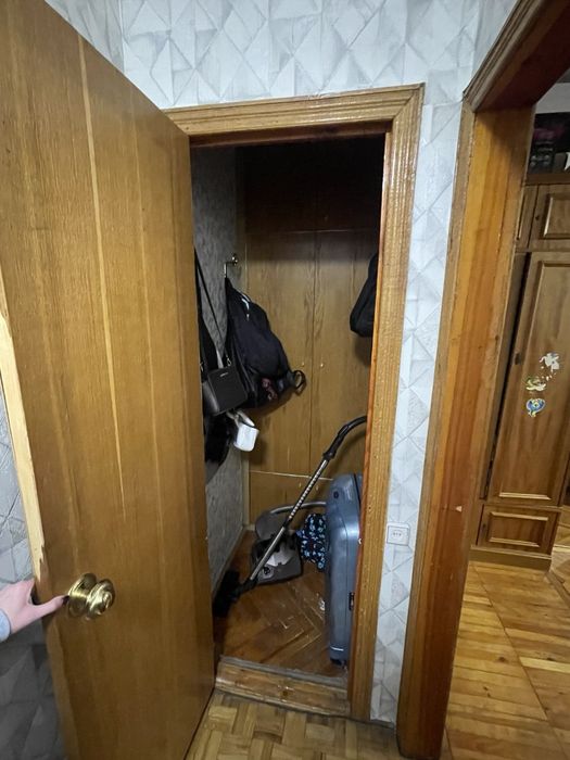 Продам 2-кімнатну квартиру