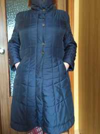 Продается женское фирменное пальто