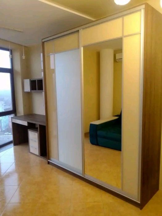 Виготовлення меблів та ремонт.