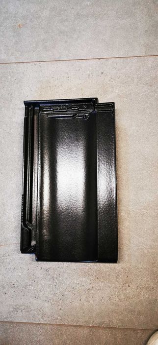 Dachówka Creaton Cantus Noblesse czarna kryształowa glazura