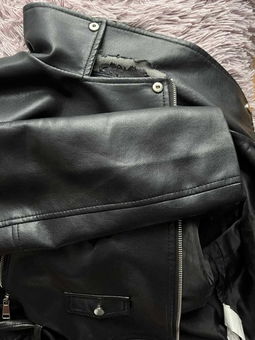 Skórzana kurtka ramoneska Stradivarius