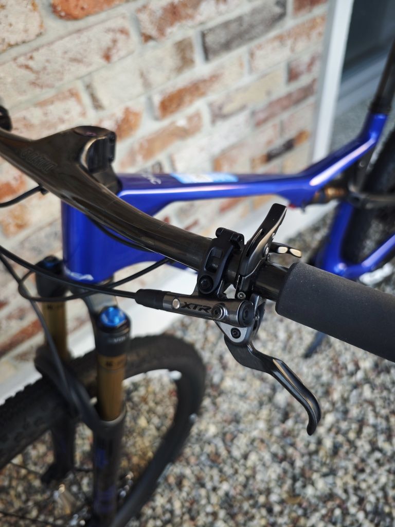 Orbea oiz 2025 OMX, Extralite, XX SL, Darimo, 8,6kg, Dream Bike
