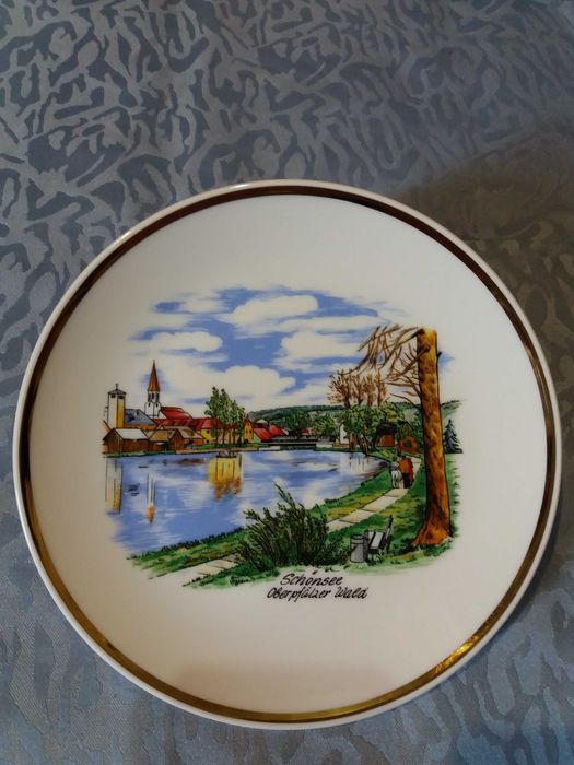 Тарелки коллекционные, декоративные, на стену. Германия.