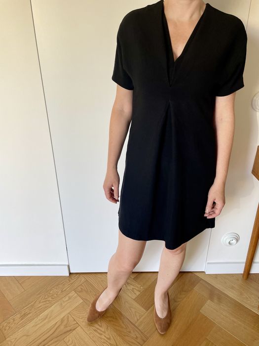 Massimo Dutti sukienka mała czarna