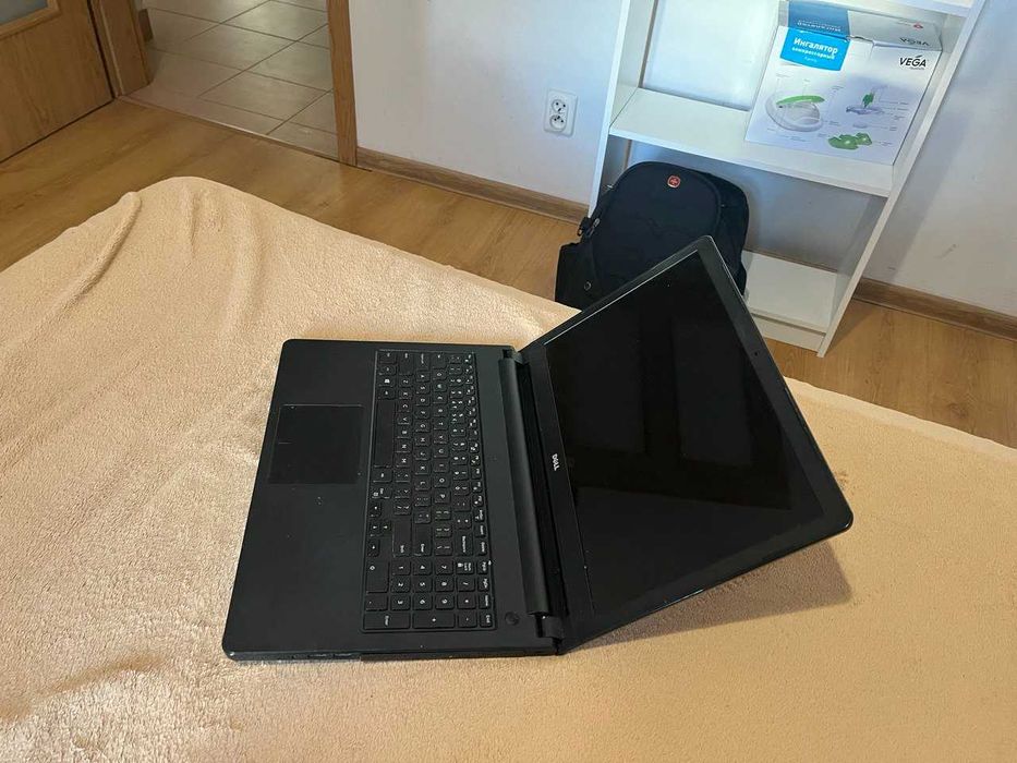 Laptop DELL używany