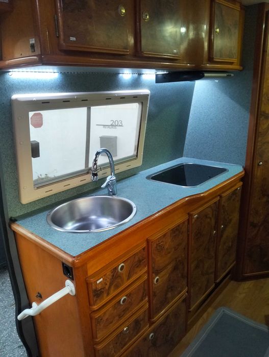 Autocaravana perfilada