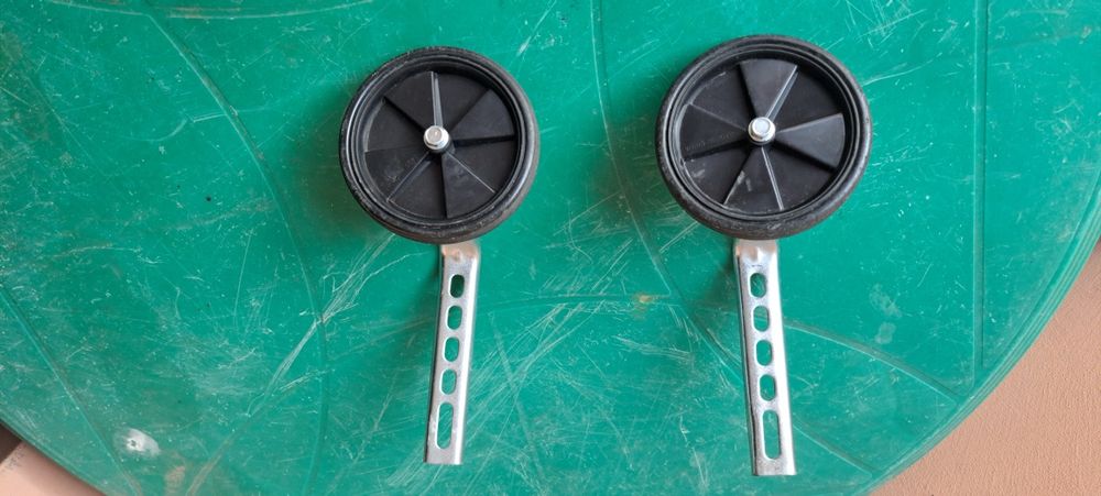 Kółka podporowe do dziecięcego rowerku