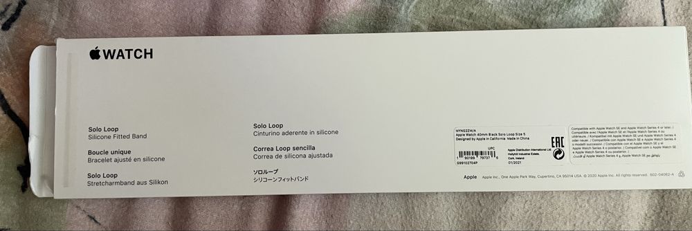 Opaska Solo Loop do Apple Watch w kolorze czarnym - rozmiar 5 (40mm)