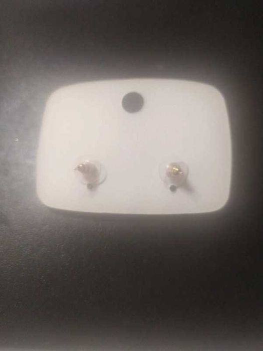 Brincos com pérolas