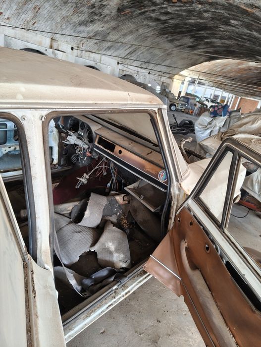 Júlia 4 portas 1600 para peças