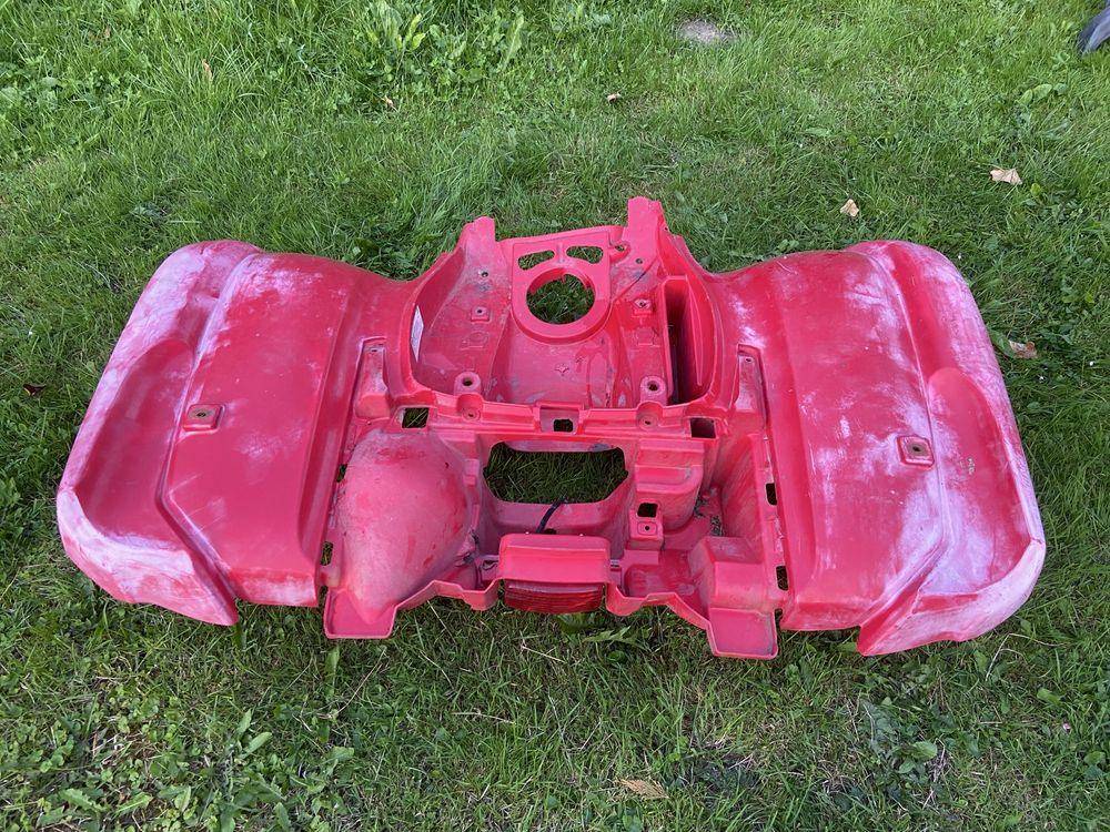 Błotnik tył nadkole owiewka tył Yamaha grizzly 550/700 błotnik