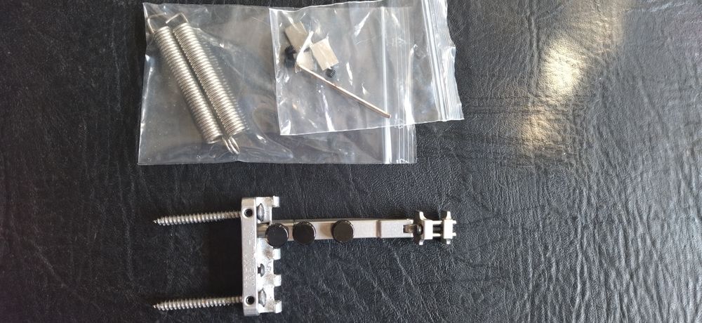 Tremol-No sistema de bloqueio tremolo ou Floyd Rose