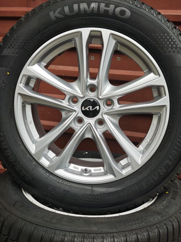 Koła Aluminiowe 5x114,3 7Jx17 Opony Kumho 225/60R17 - Nowe