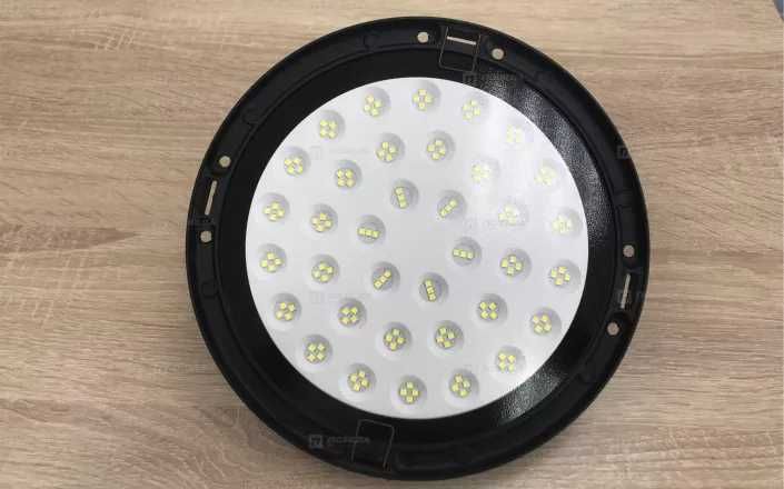 Промисловий світлодіодний світильник  200W