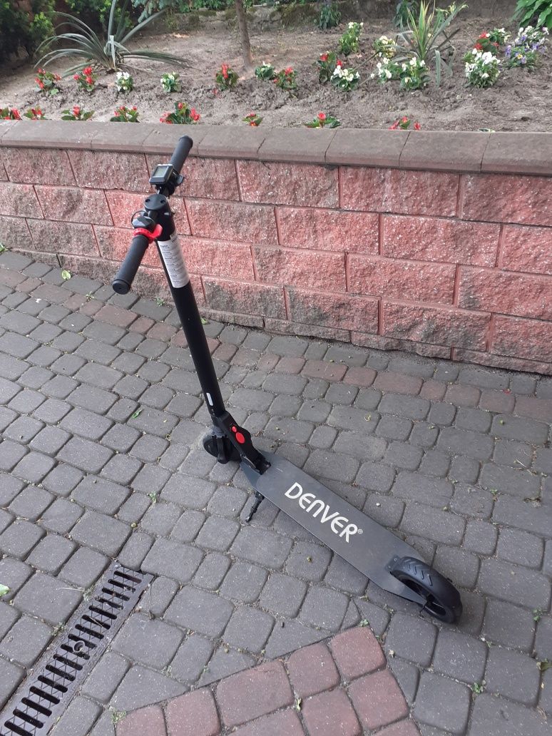 Hulajnoga elektryczna DENVER 300W