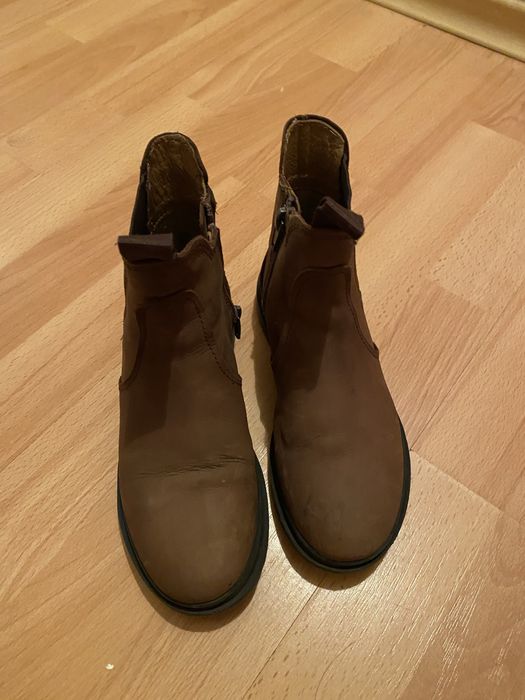 Демисезонные ботинки Зара ( челси) на мальчика