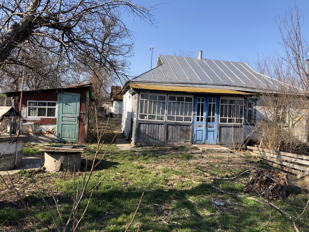Будинок з великою ділянкою у с. В'язівок