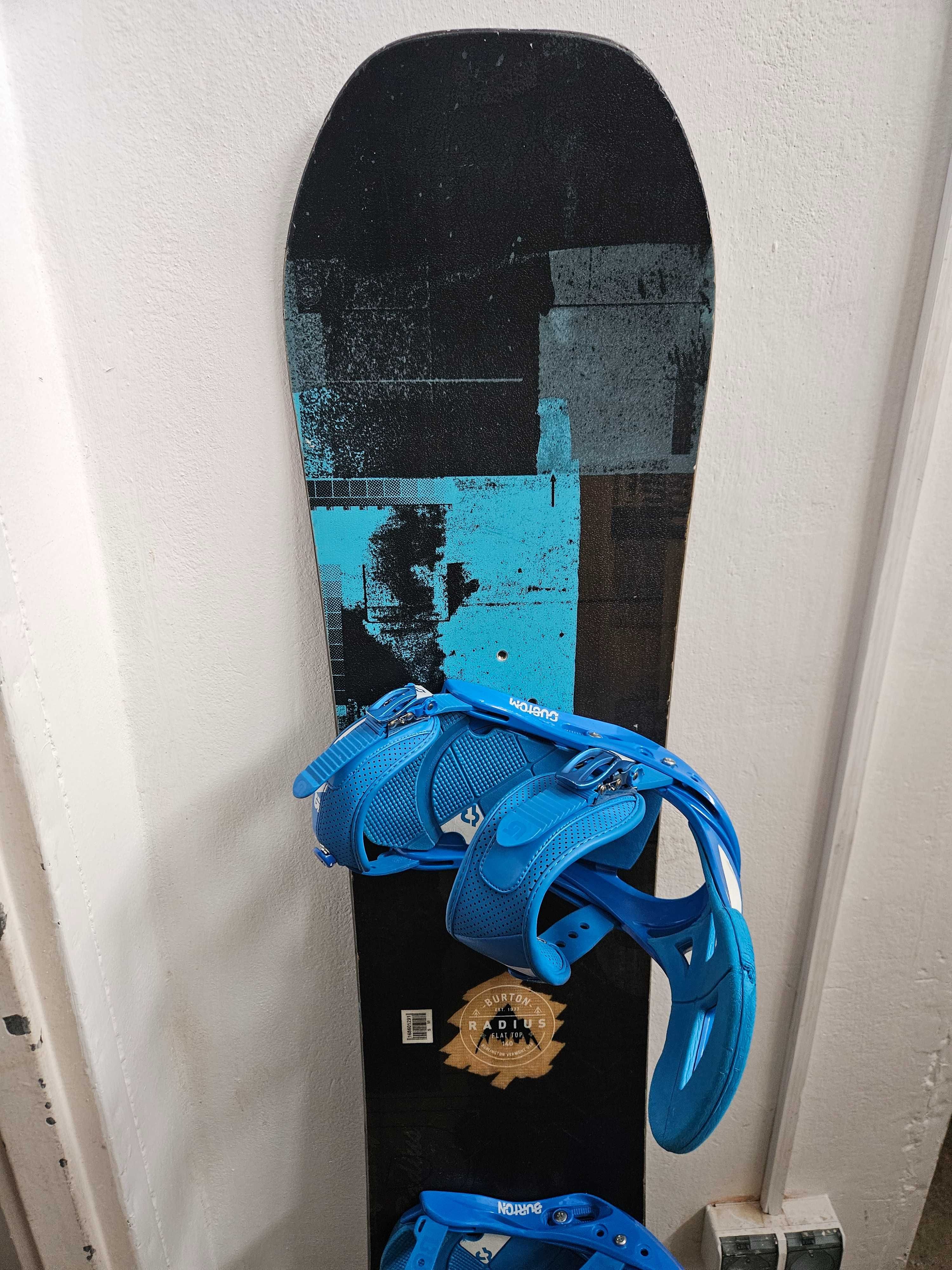 Deska snowboardowa Burton 140cm z wiązaniami