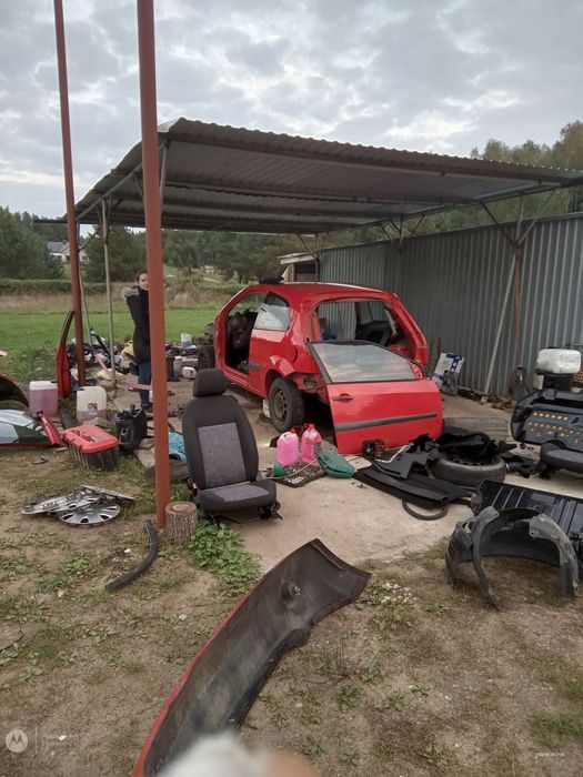 Ford Fiesta mk6 na części
