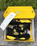 Jordan 4 Retro Thunder r.45