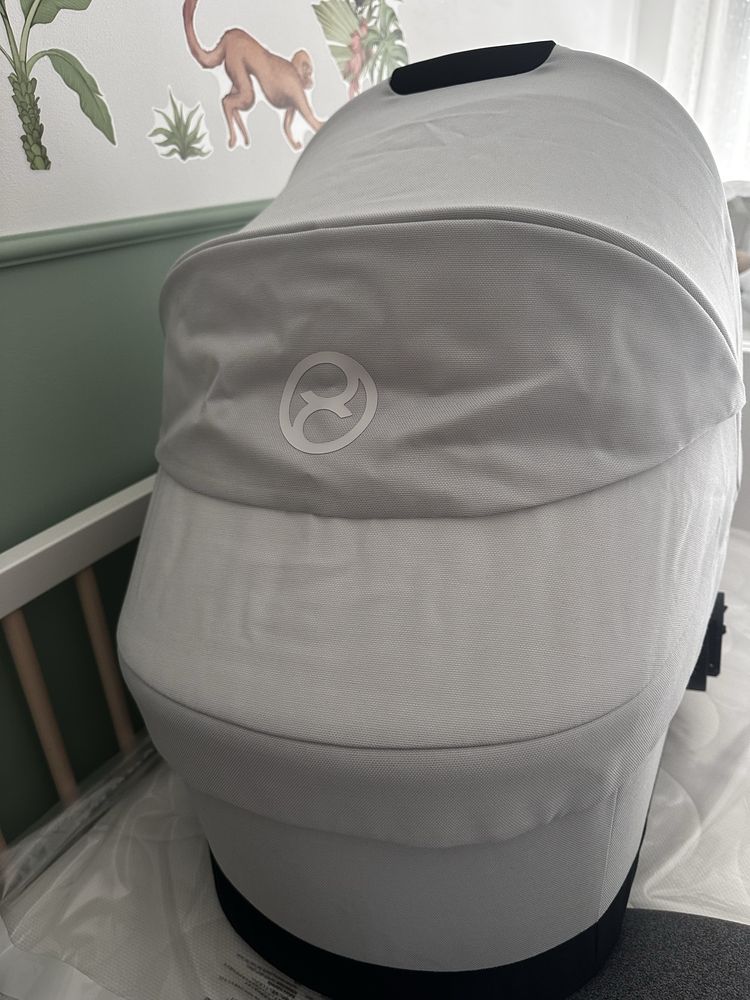 Alcofa Cybex nova