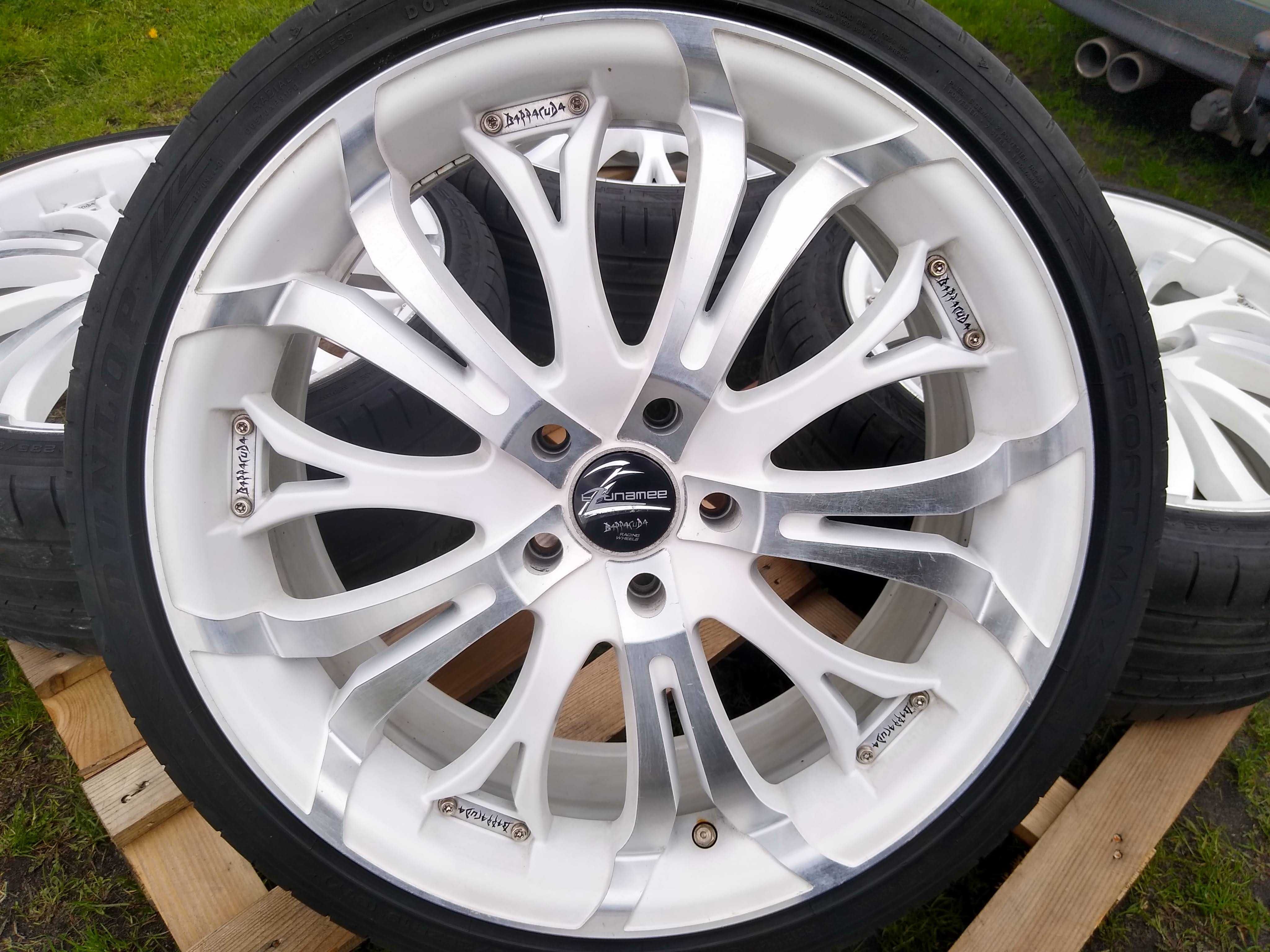 Alufelgi 19 cali 5x112 BARRACUDA White + opony letnie Audi VW Mercedes