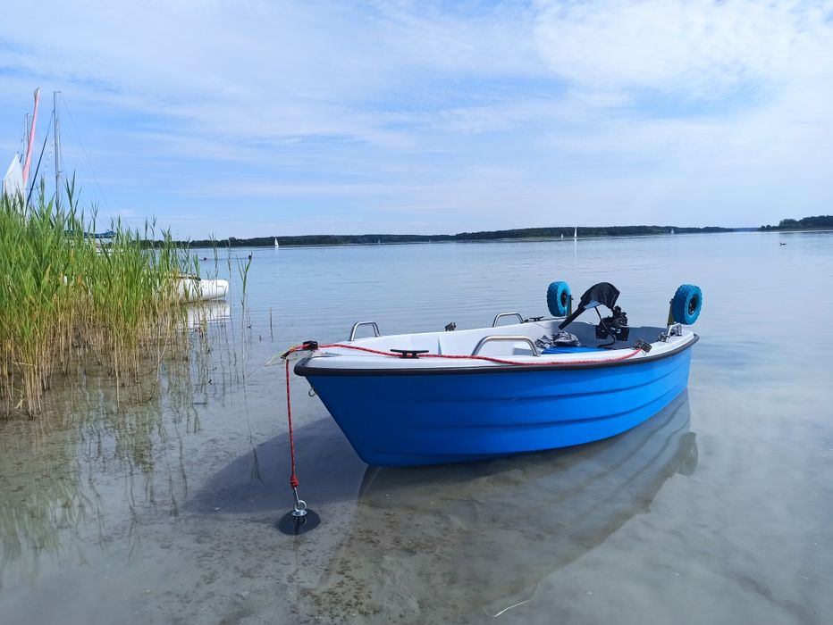 Łódka wedkarska + przyczepka podłodziowa