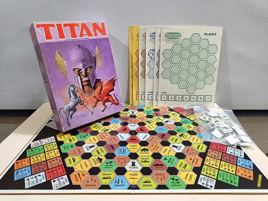 Колекційна настільна гра TITAN 1982 року, Made in USA