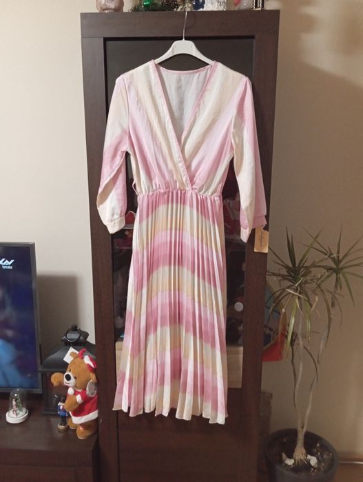 Okazja ! Nowa sukienka. Święta. Różowa