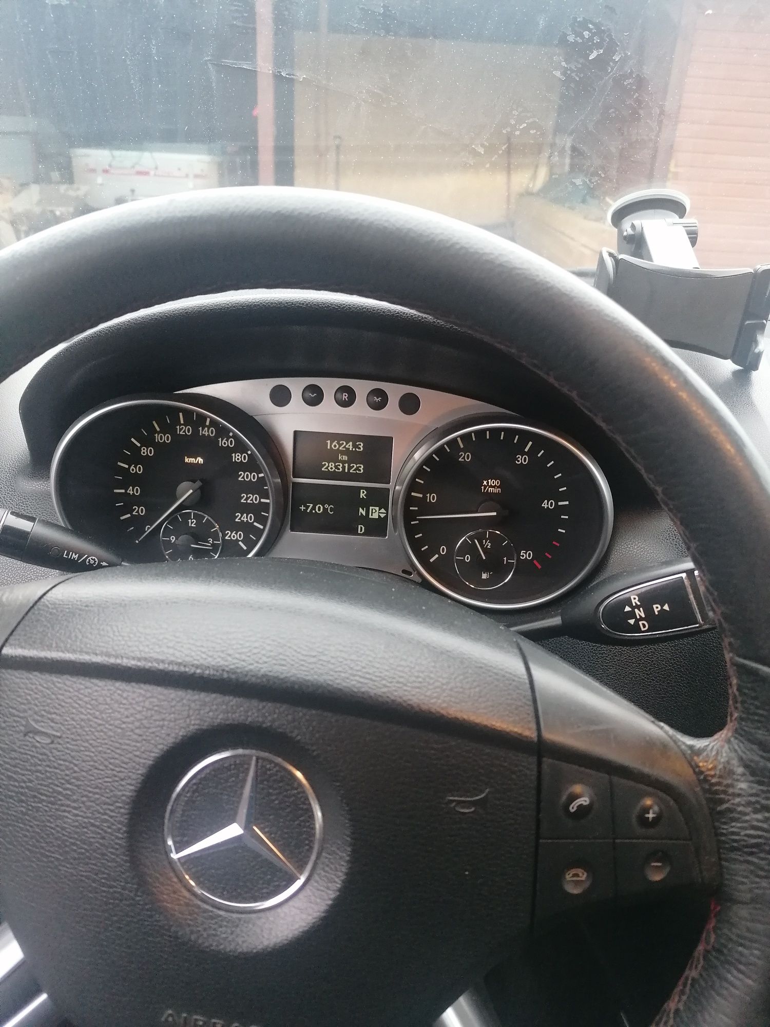 Mercedes  ml 320