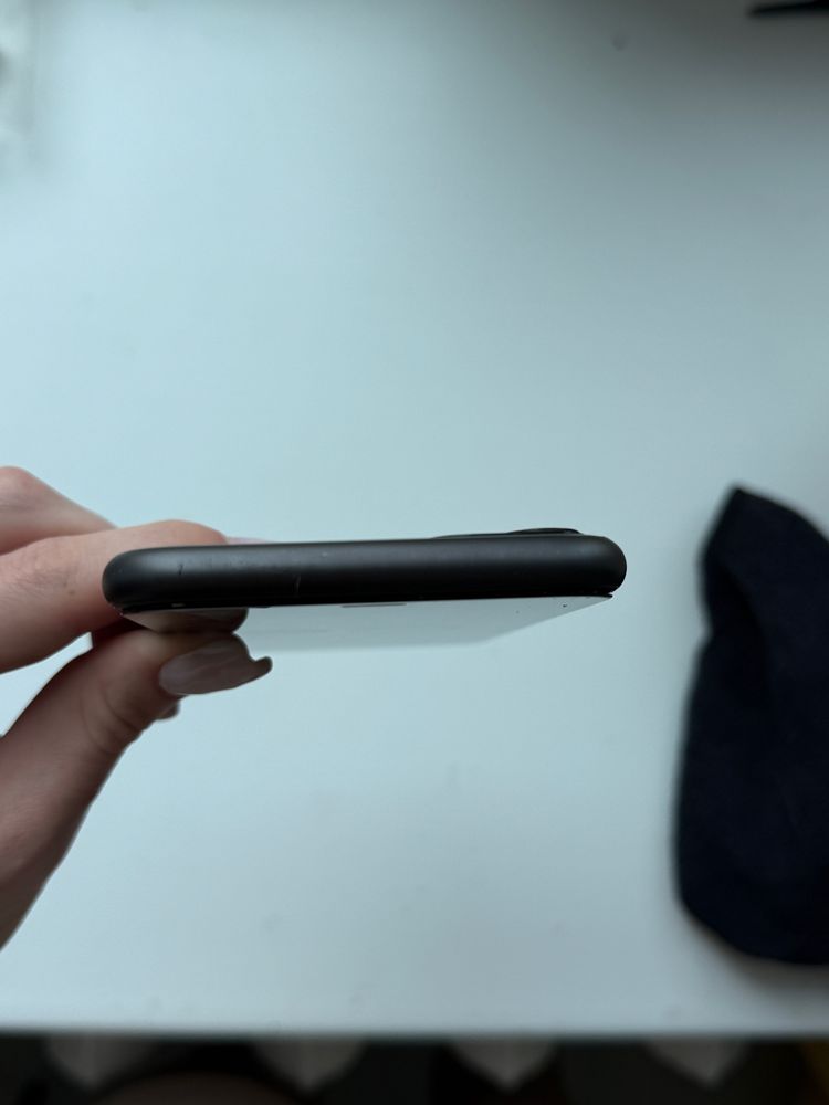 iPhone 11, 64гб неверлок