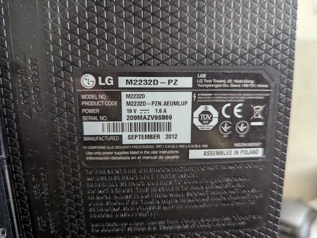 Монітор lg m2232d