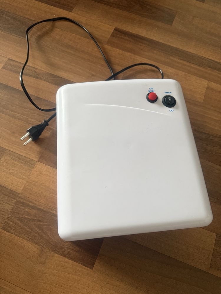 Lampa do paznokci uv