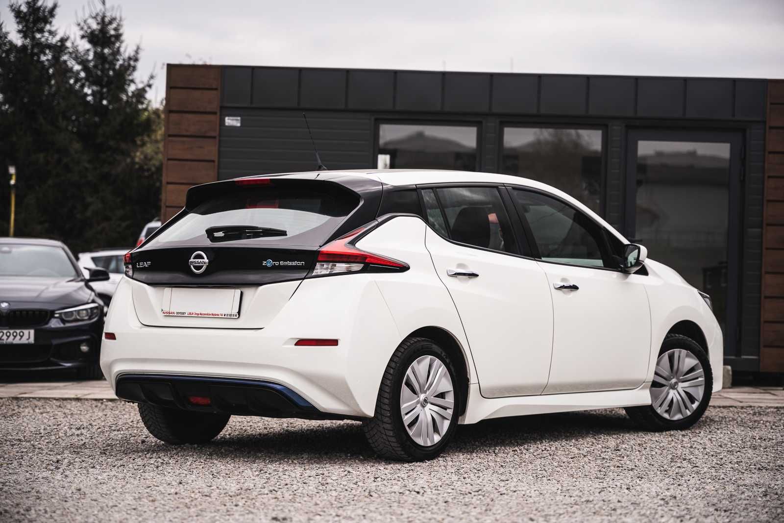 Nissan Leaf 40 kWh * 100% bezwypadkowy * stan idealny