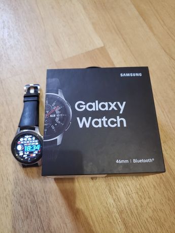 Смарт часы Samsung Galaxy Watch
