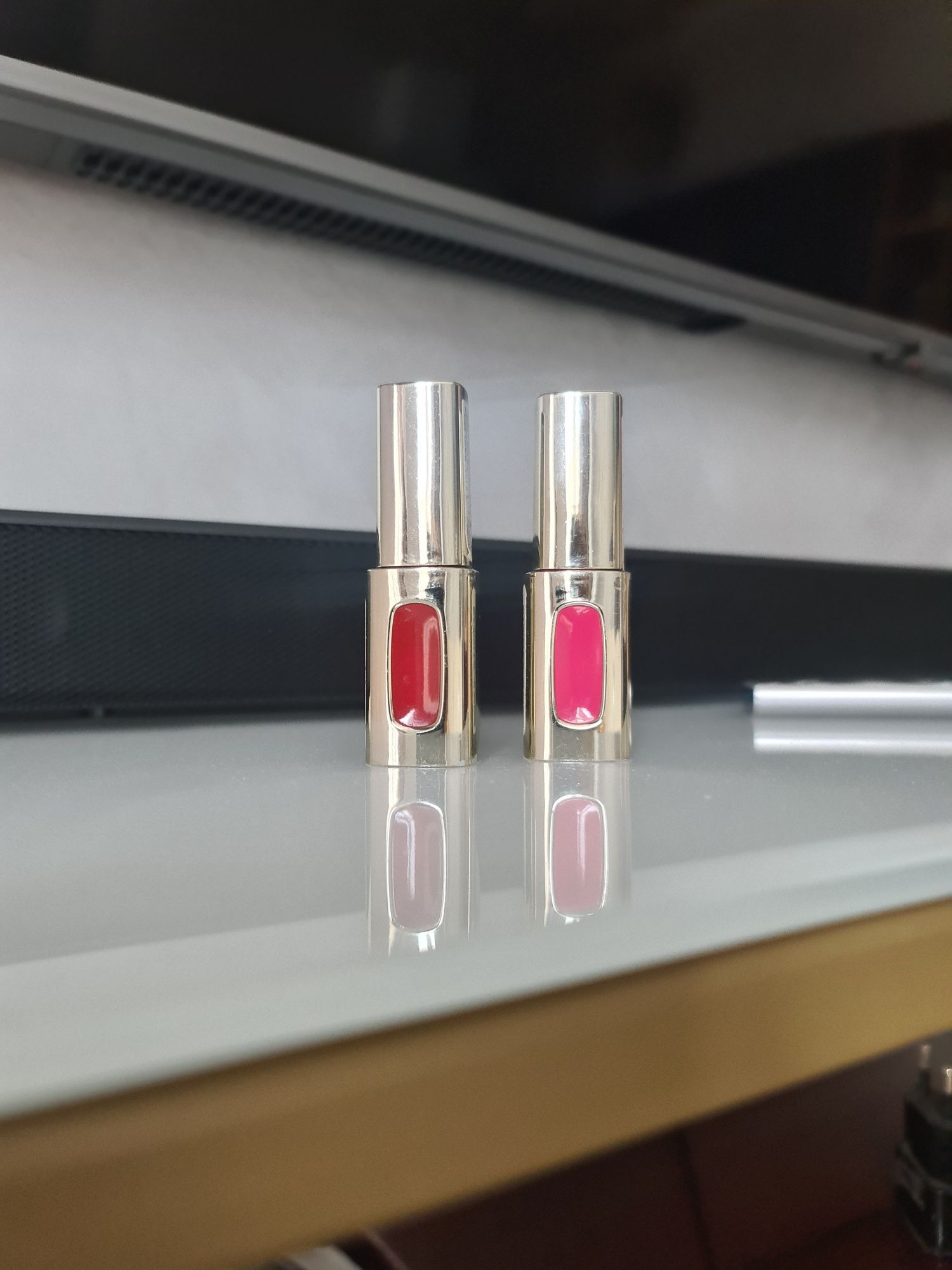 Лакова помада блиск Loreal