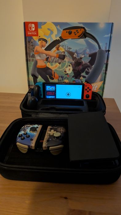 Nintendo Switch Oled com jogo e acessórios