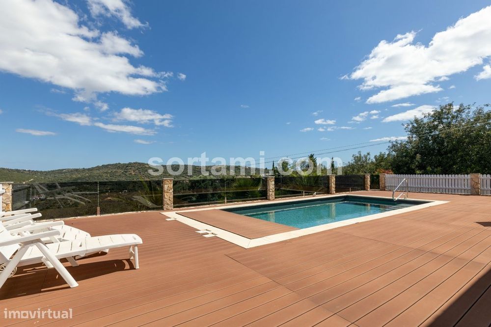 Moradia Isolada T3+1 Venda em Loulé (São Sebastião),Loulé