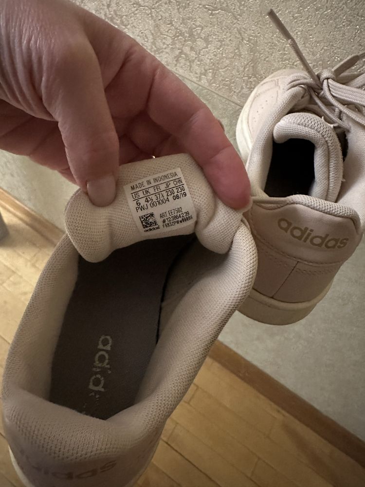 Кеди adidas оригінал