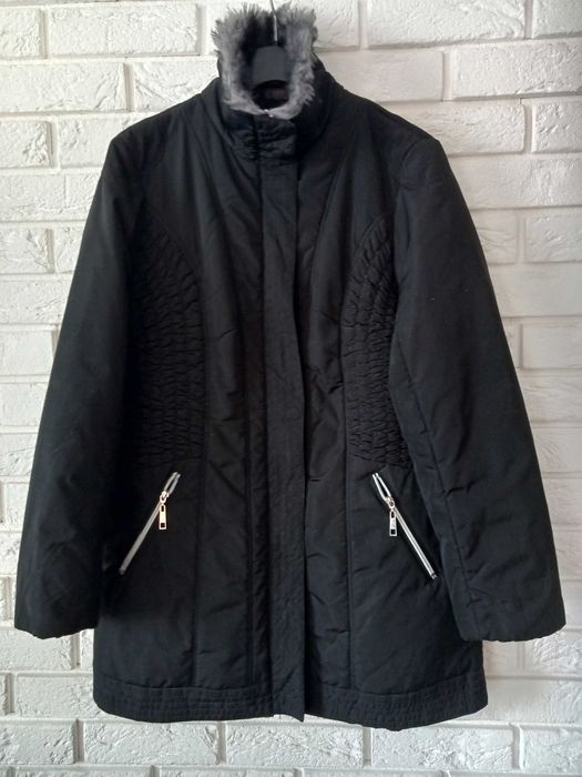 elegancka czarna kurtka rozmiar 42
