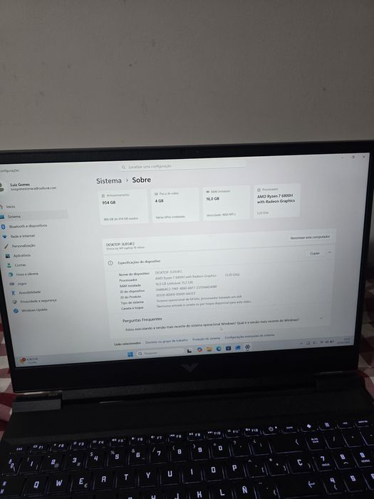 Portátil gamer victus